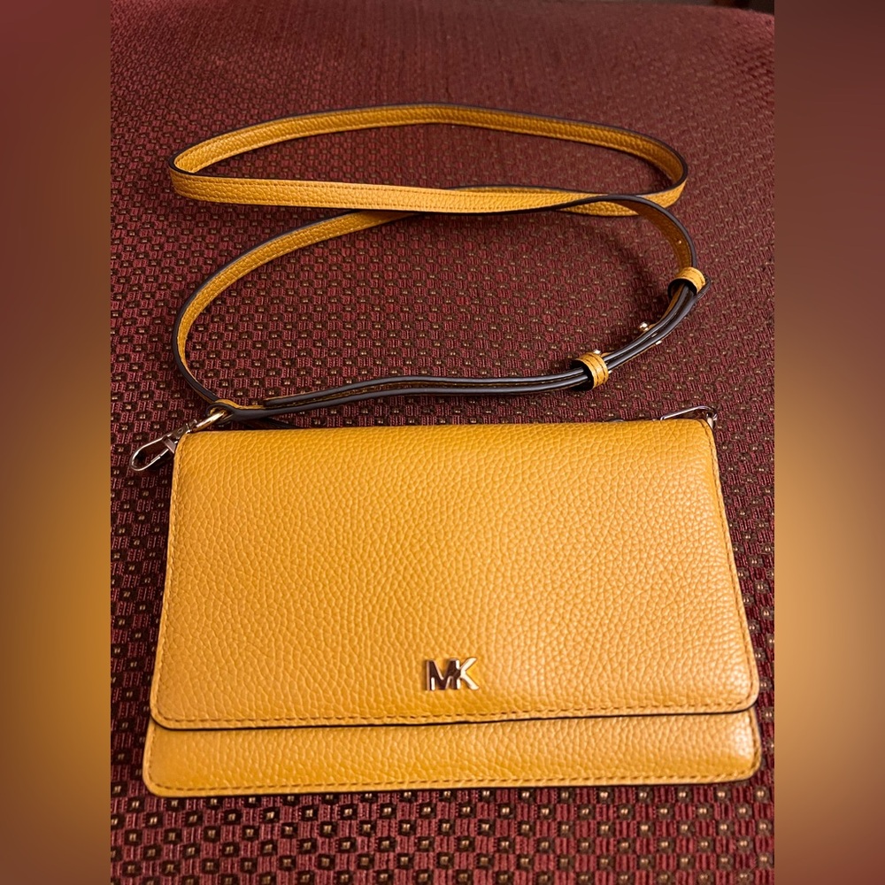 Michael Kors Small Crossbody Bag